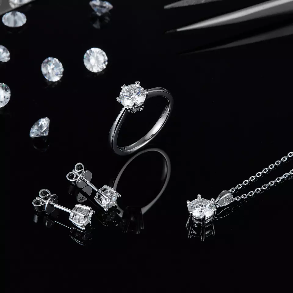 Moissanite Diamond Collection