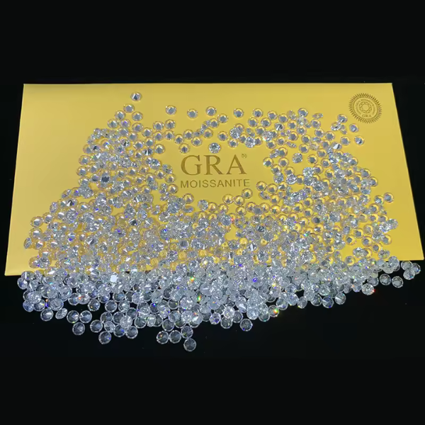 Moissanite - Brilliant Round Cut GRA Certificate