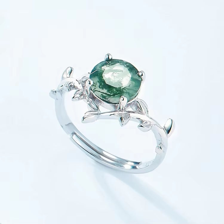 Dhia Leaf Twist Natural Moss Agate Adjustable Ring